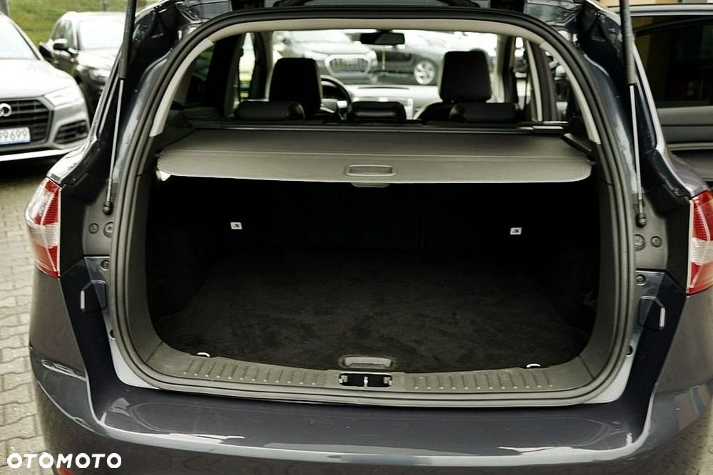 Ford Kuga 2.0 TDCi Titanium S - 28