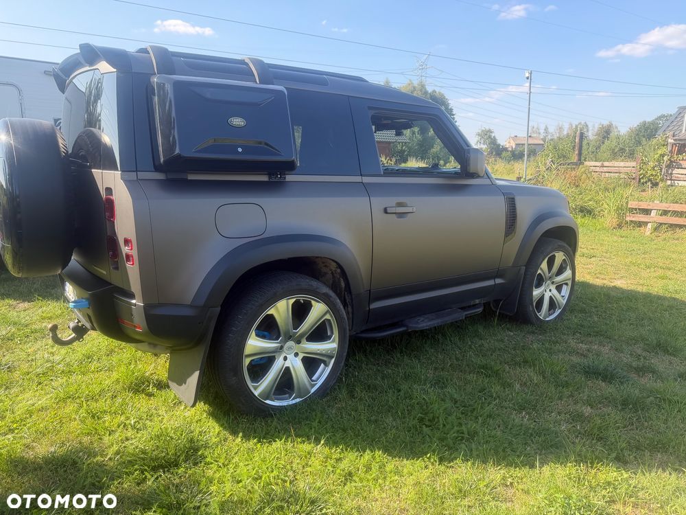 Land Rover Defender 3.0 D250 mHEV SE - 30