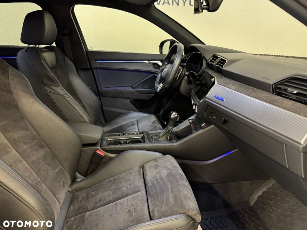 Audi RS Q3 Sportback - 22