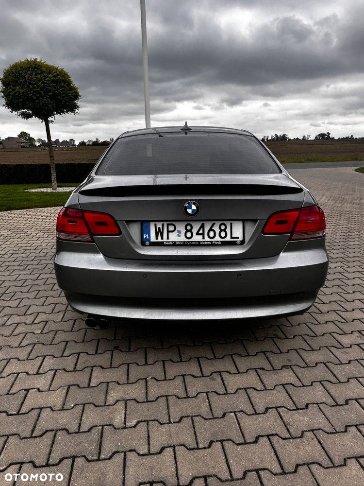 BMW Seria 3 325d - 5