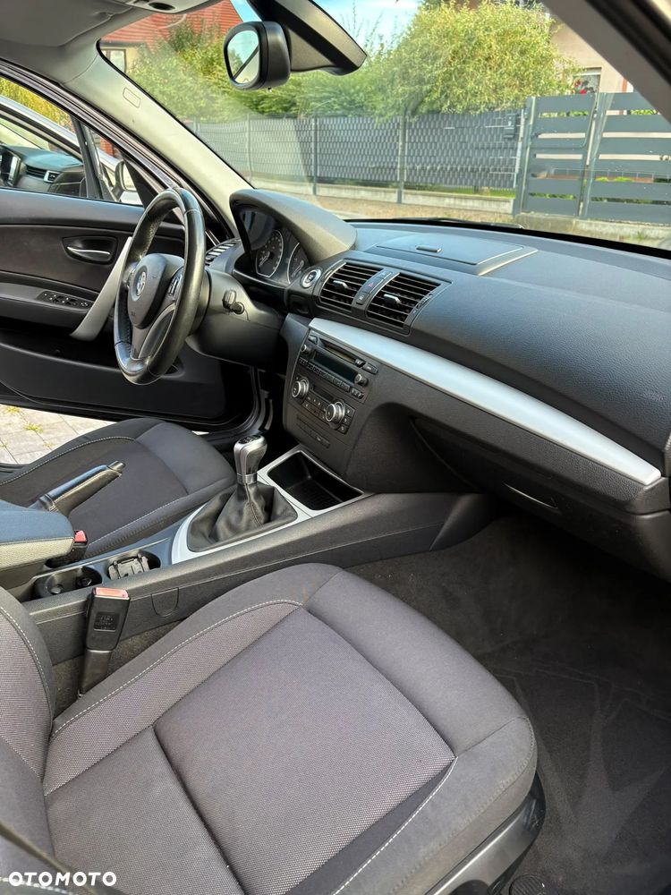 BMW Seria 1 118d - 2