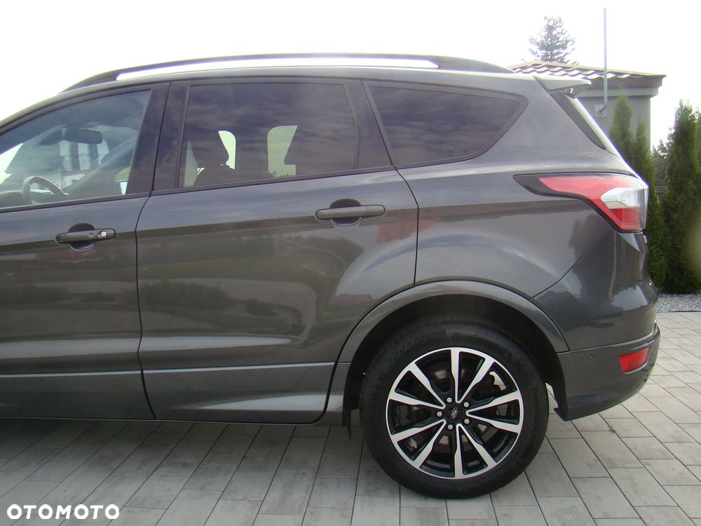 Ford Kuga 2.0 TDCi 4x4 ST-Line - 12