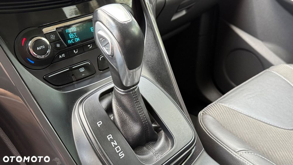 Ford Kuga 2.0 TDCi 4x4 Titanium - 29