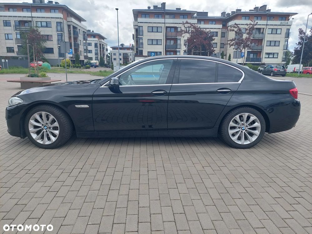 BMW Seria 5 525d xDrive Modern Line - 3