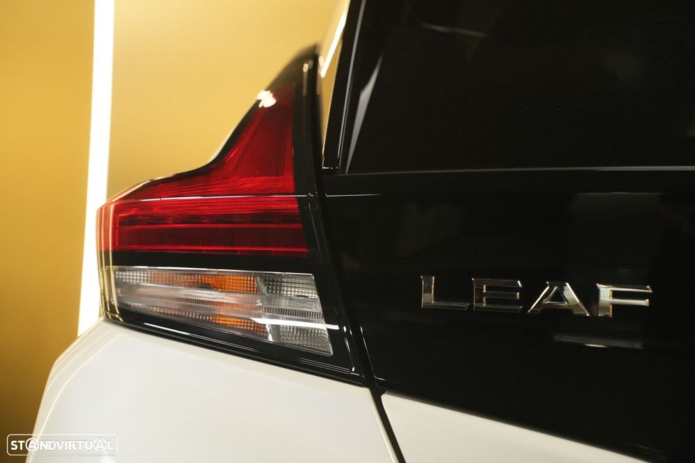 Nissan Leaf N-Connecta - 11