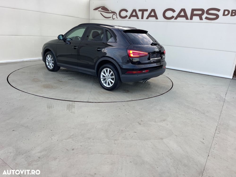 Audi Q3 2.0 TDI Quattro Stronic Sport - 9