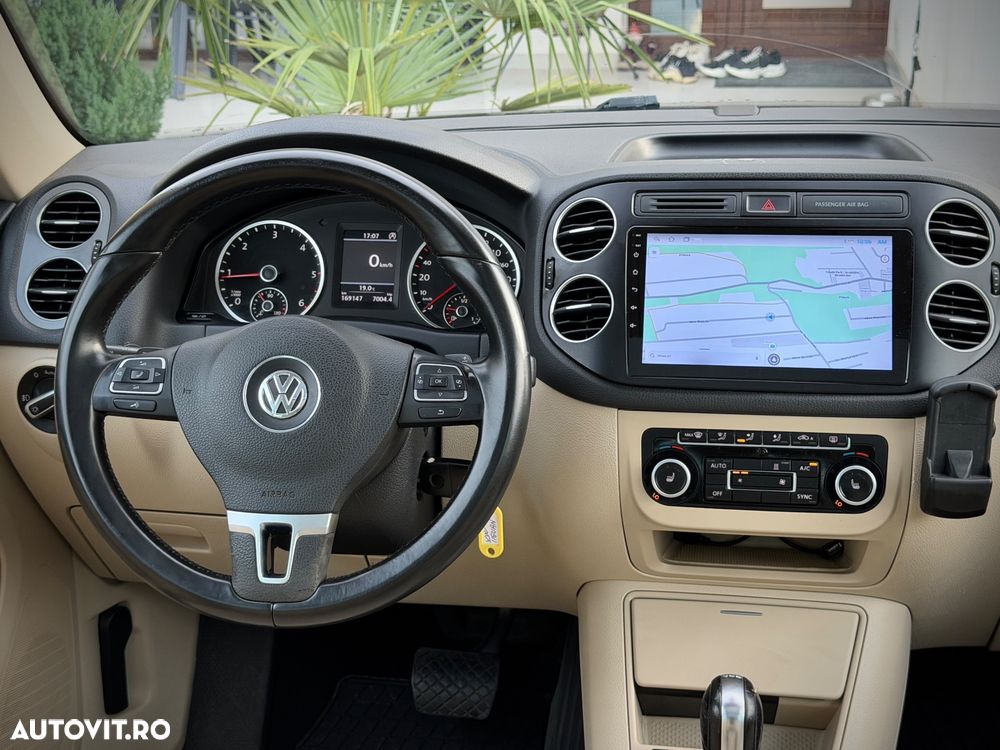 Volkswagen Tiguan 2.0 TDI DPF 4Motion BlueMotion Technology DSG Exclusive - 30