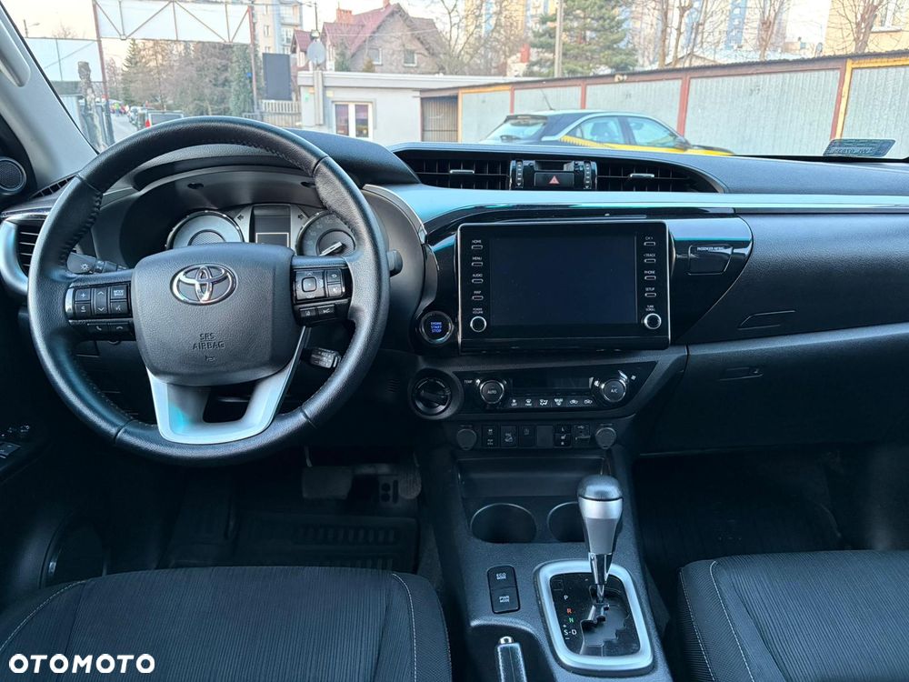 Toyota Hilux 2.8 D-4D Double Cab SR5+ 4x4 - 13