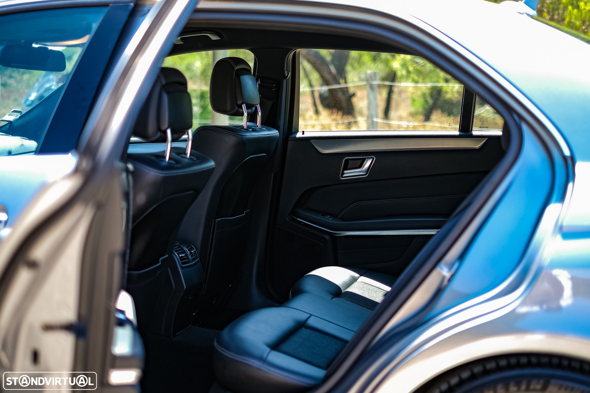 Mercedes-Benz E 220 CDi Executive BlueEfficiency Auto. - 13