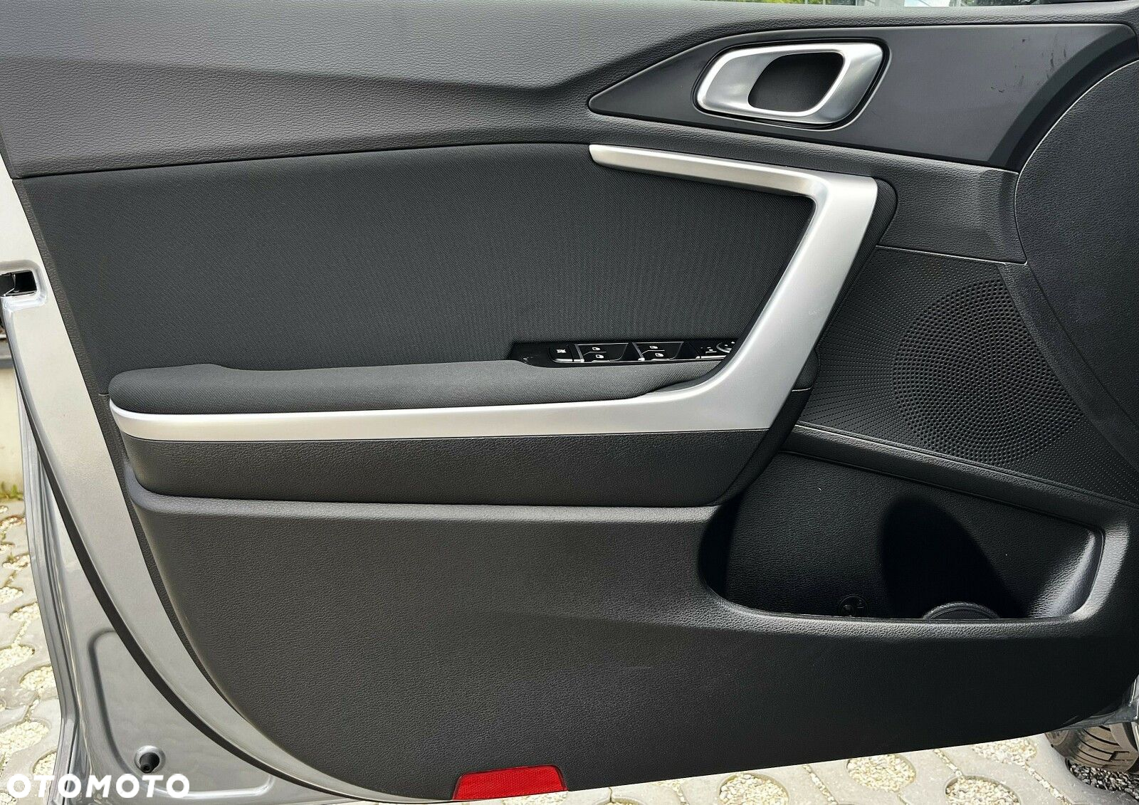 Kia XCeed - 10