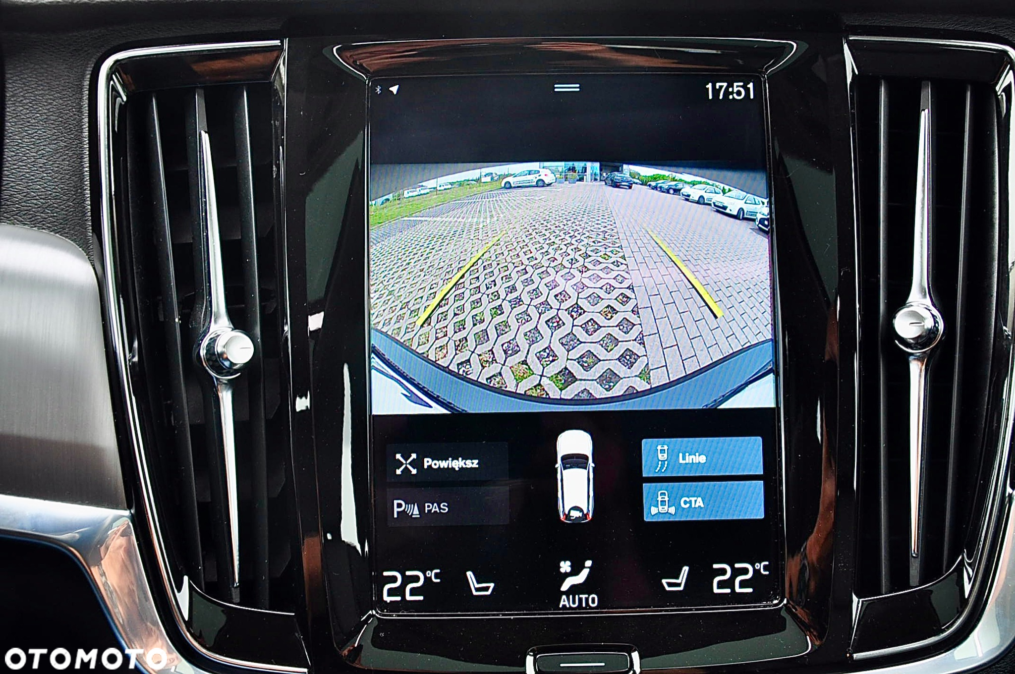 Volvo V90 D4 Geartronic Momentum Pro - 30