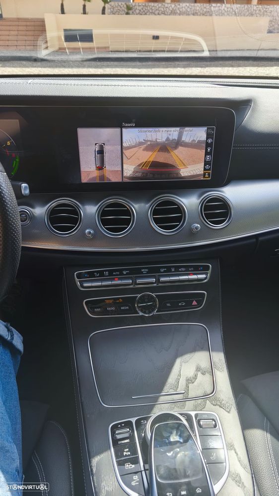Mercedes-Benz E 300 de 9G-TRONIC AMG Line - 2