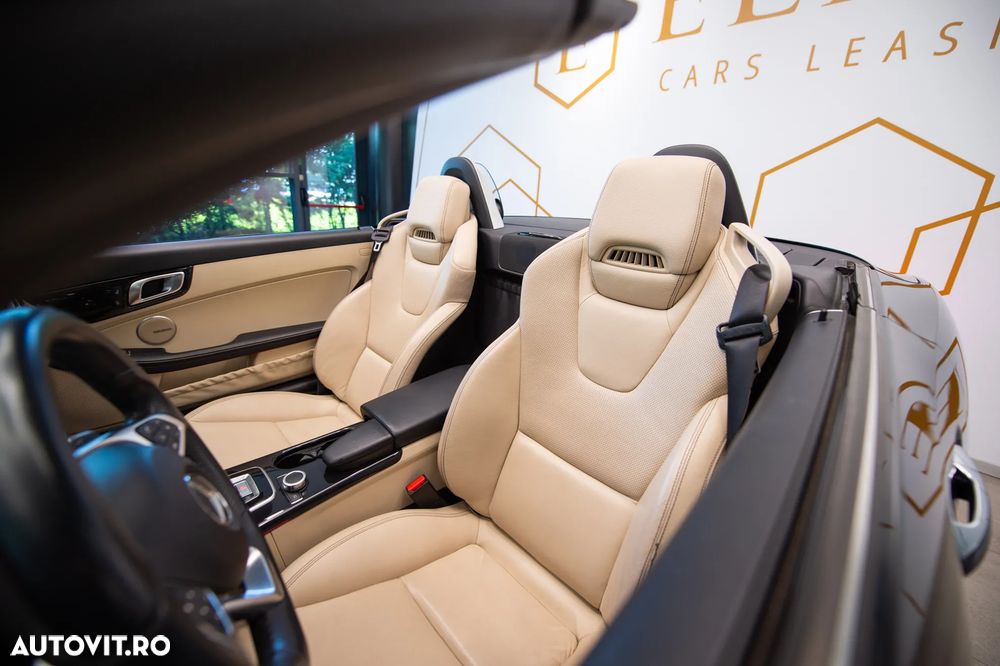 Mercedes-Benz SLC 300 9G-TRONIC - 19