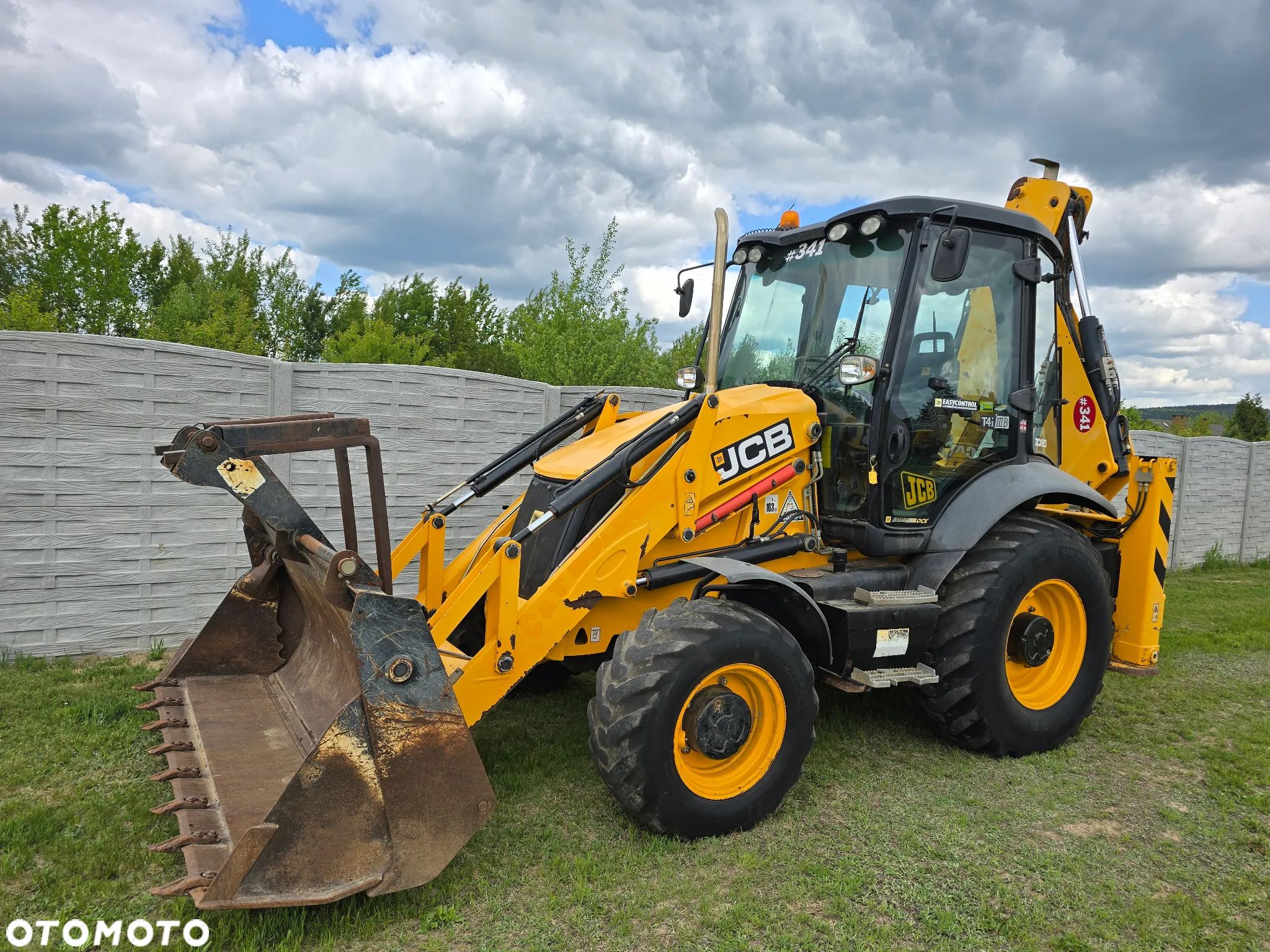 JCB - 1