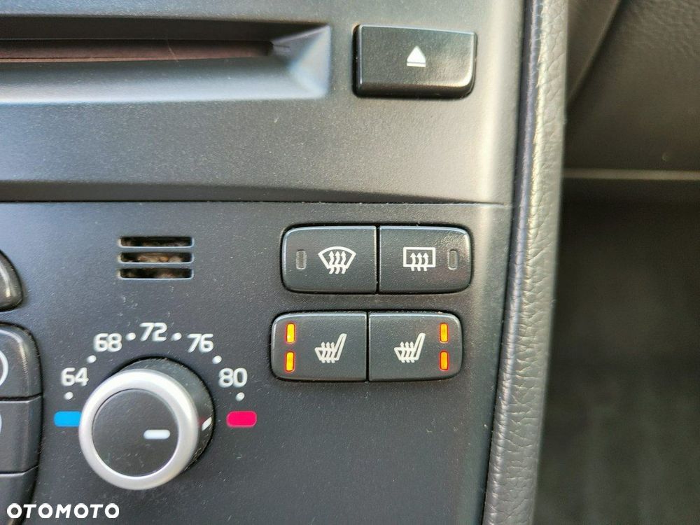 Volvo XC 90 3.2 AWD Executive - 25