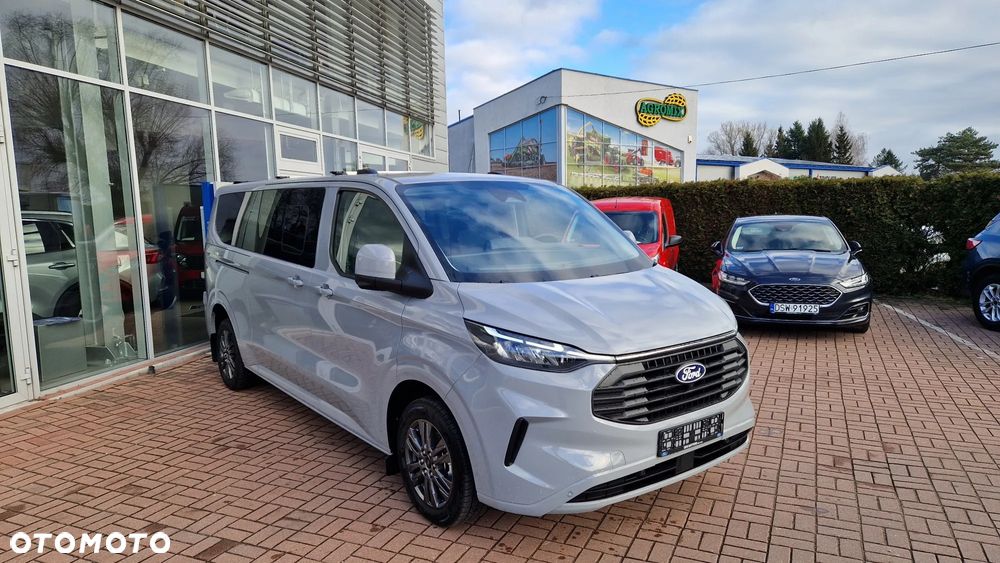 Ford Transit ver-kombi-320-l2h1-awd-limited-m1 - 4