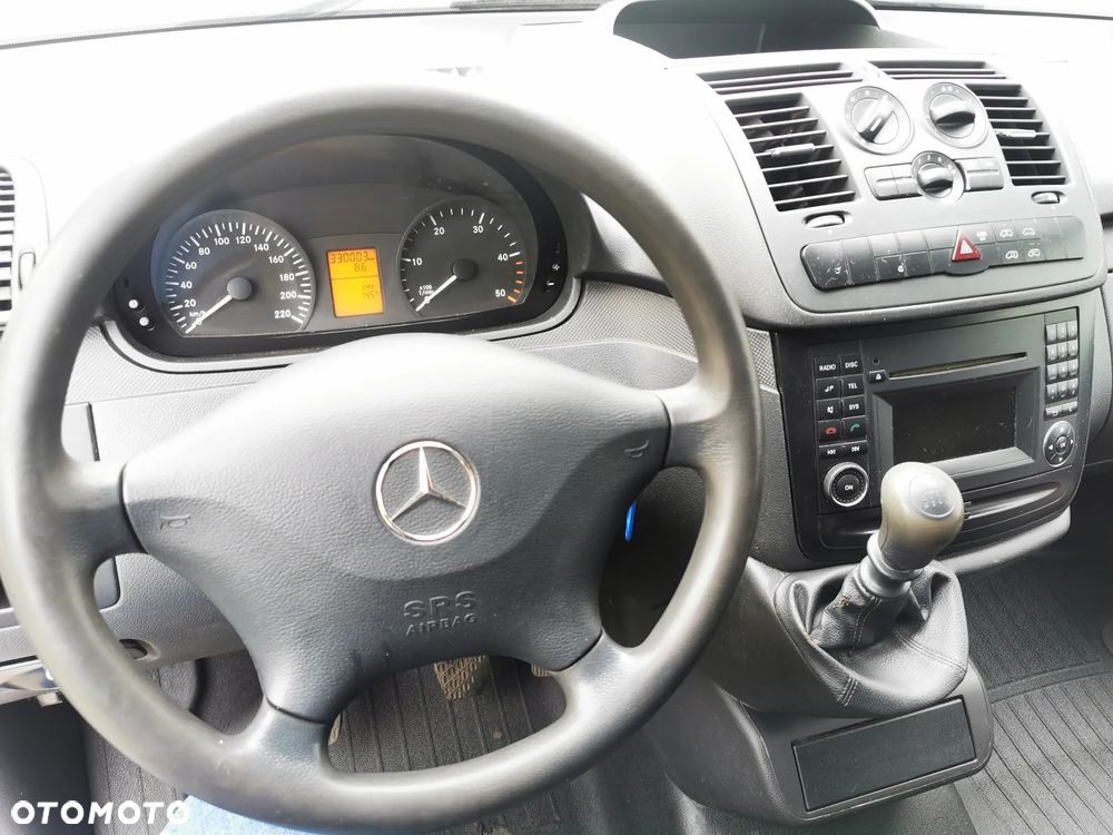 Mercedes-Benz Vito - 11