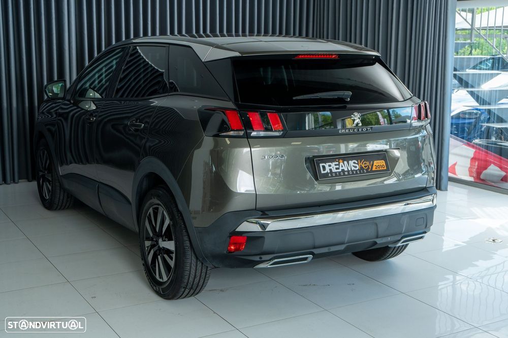 Peugeot 3008 1.5 BlueHDi Active Pack EAT8 - 24