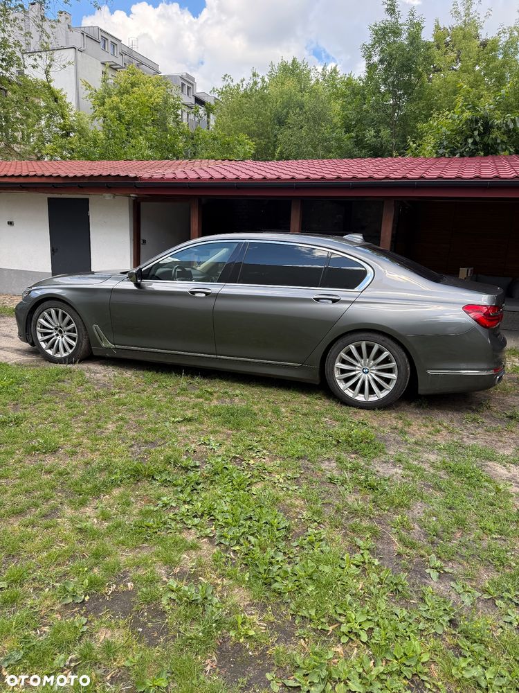 BMW Seria 7 740Li xDrive - 8