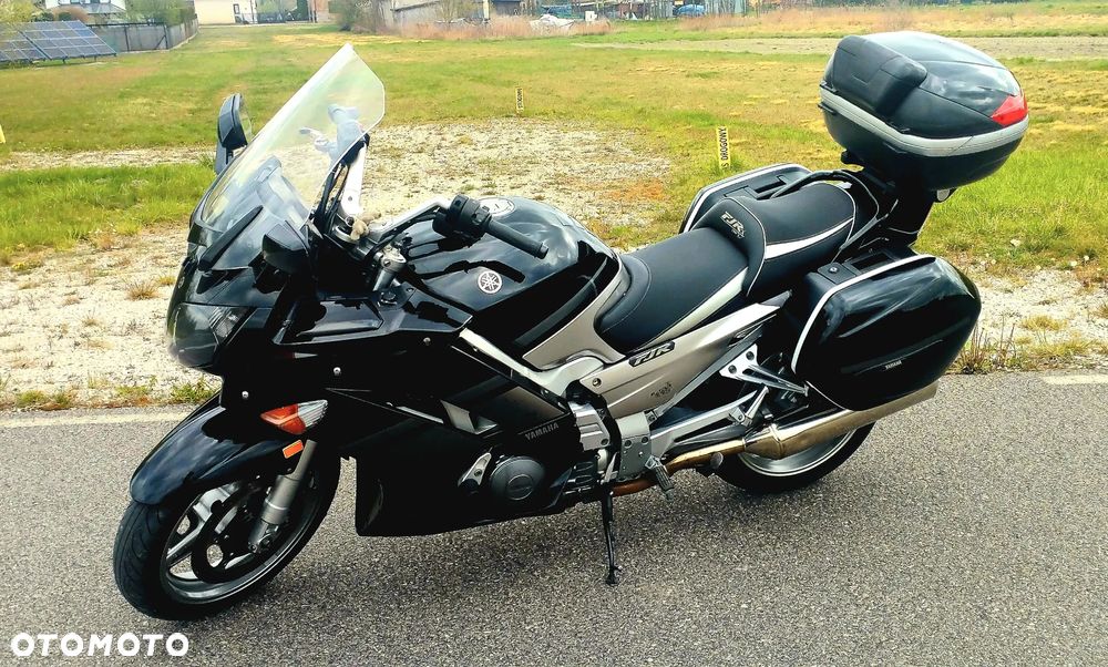 Yamaha FJR - 4