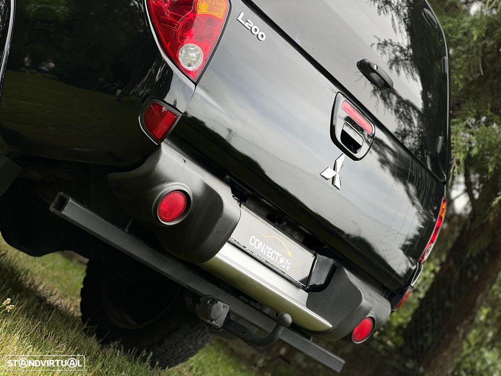 Mitsubishi L200 Pick Up 4x4 Intense Cabine Dupla - 51