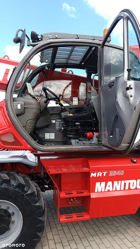 Manitou MRT 25.40+ - 9