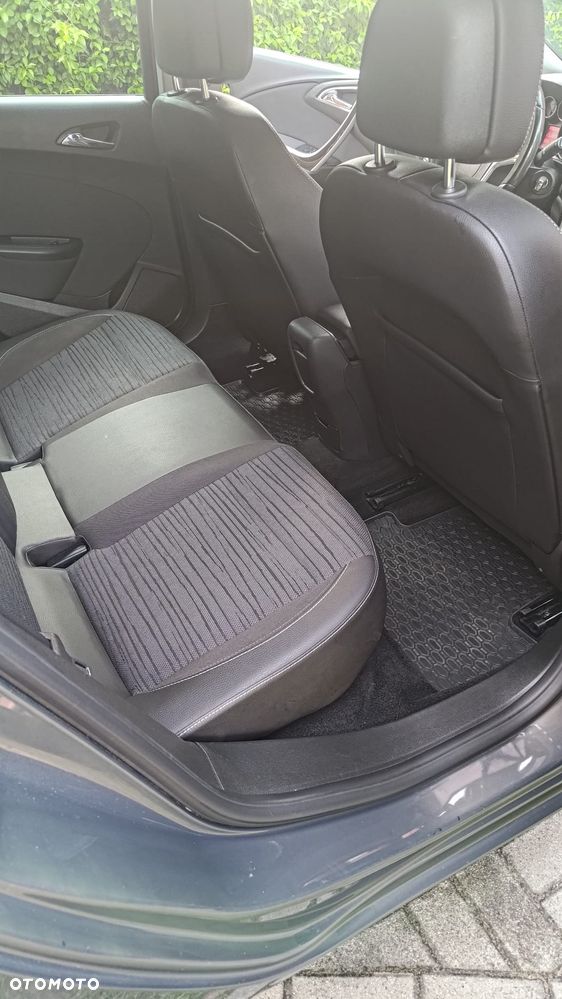 Opel Astra 1.4 Turbo ecoFLEX Start/Stop Exklusiv - 25