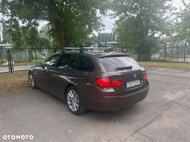 BMW Seria 5 520d Touring Luxury Line - 1