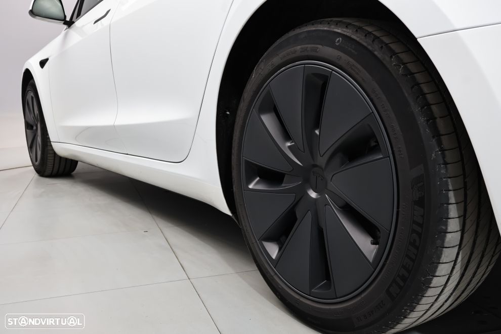 Tesla Model 3 Tração Traseira Standard - 14