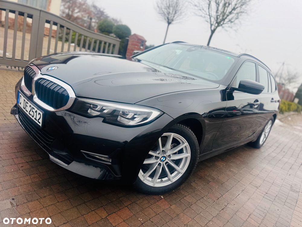 BMW Seria 3 320d Sport Line Shadow - 38