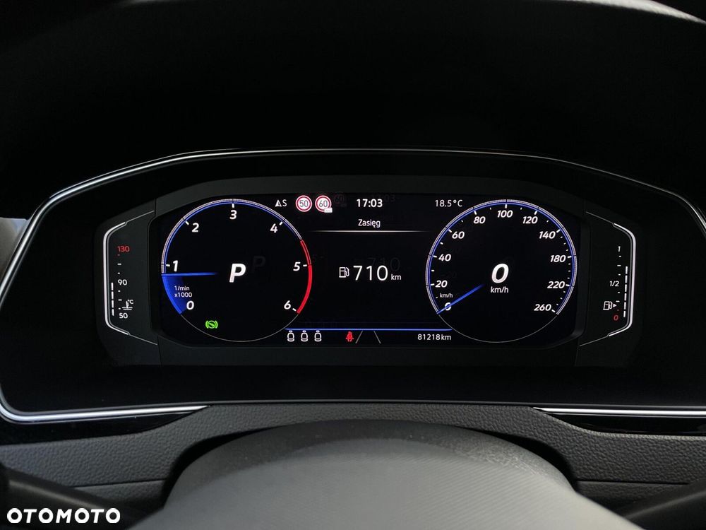 Volkswagen Passat 2.0 TDI Elegance DSG - 19