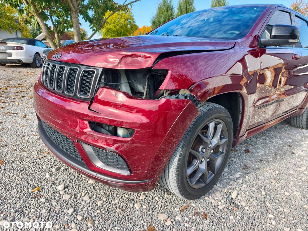 Jeep Grand Cherokee - 27