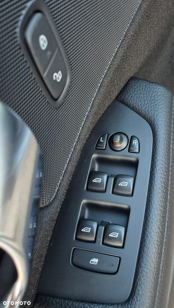 Volvo V90 D4 Kinetic - 27