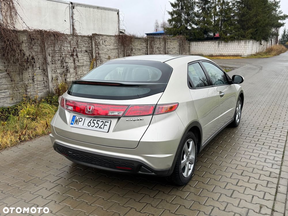 Honda Civic 1.4 i-VTEC Sport - 4