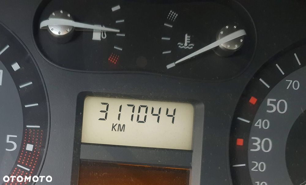 Renault Laguna 1.9 dCi ESPerience - 4