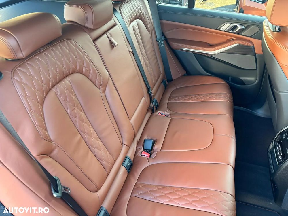 BMW X5 xDrive50e - 14