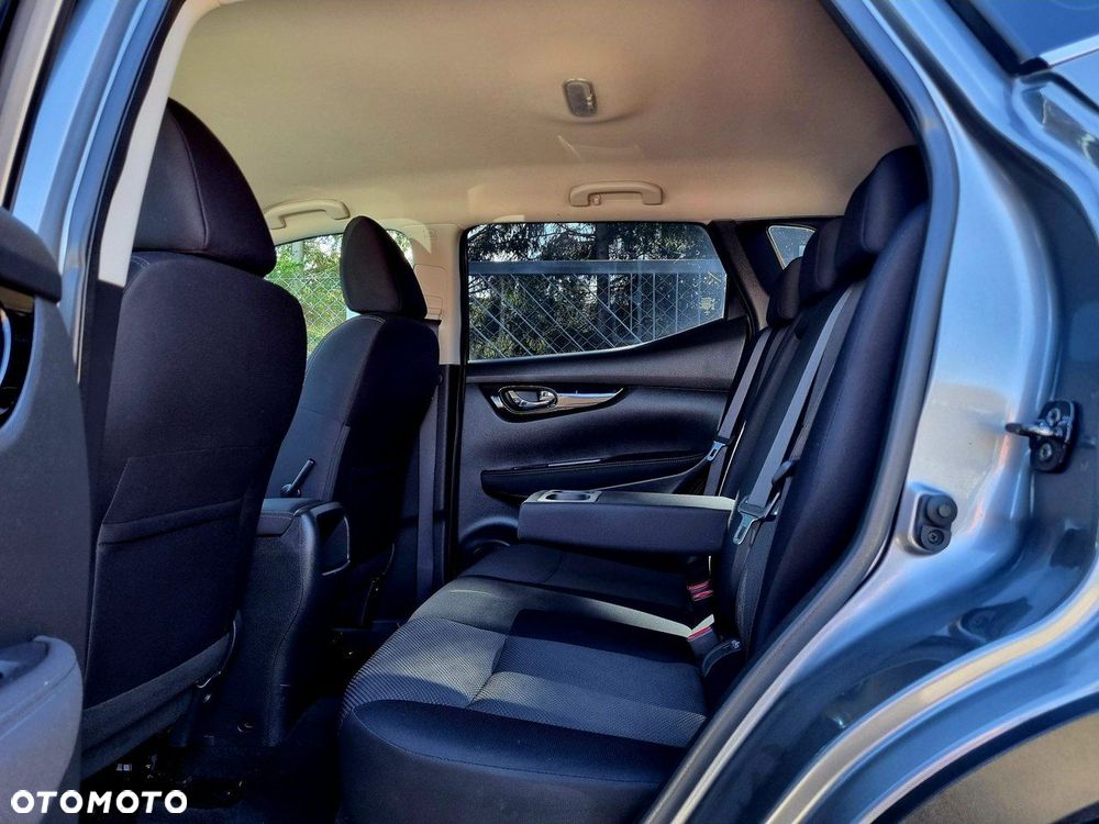 Nissan Qashqai - 10