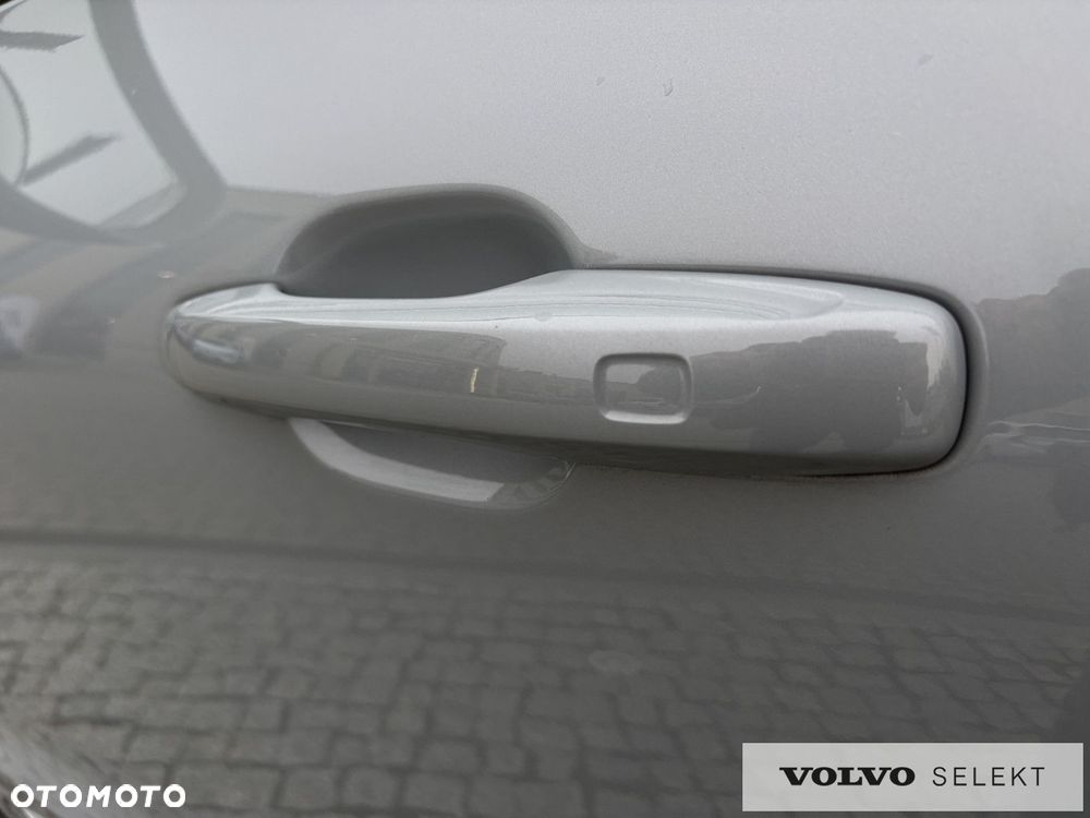 Volvo XC 60 - 8