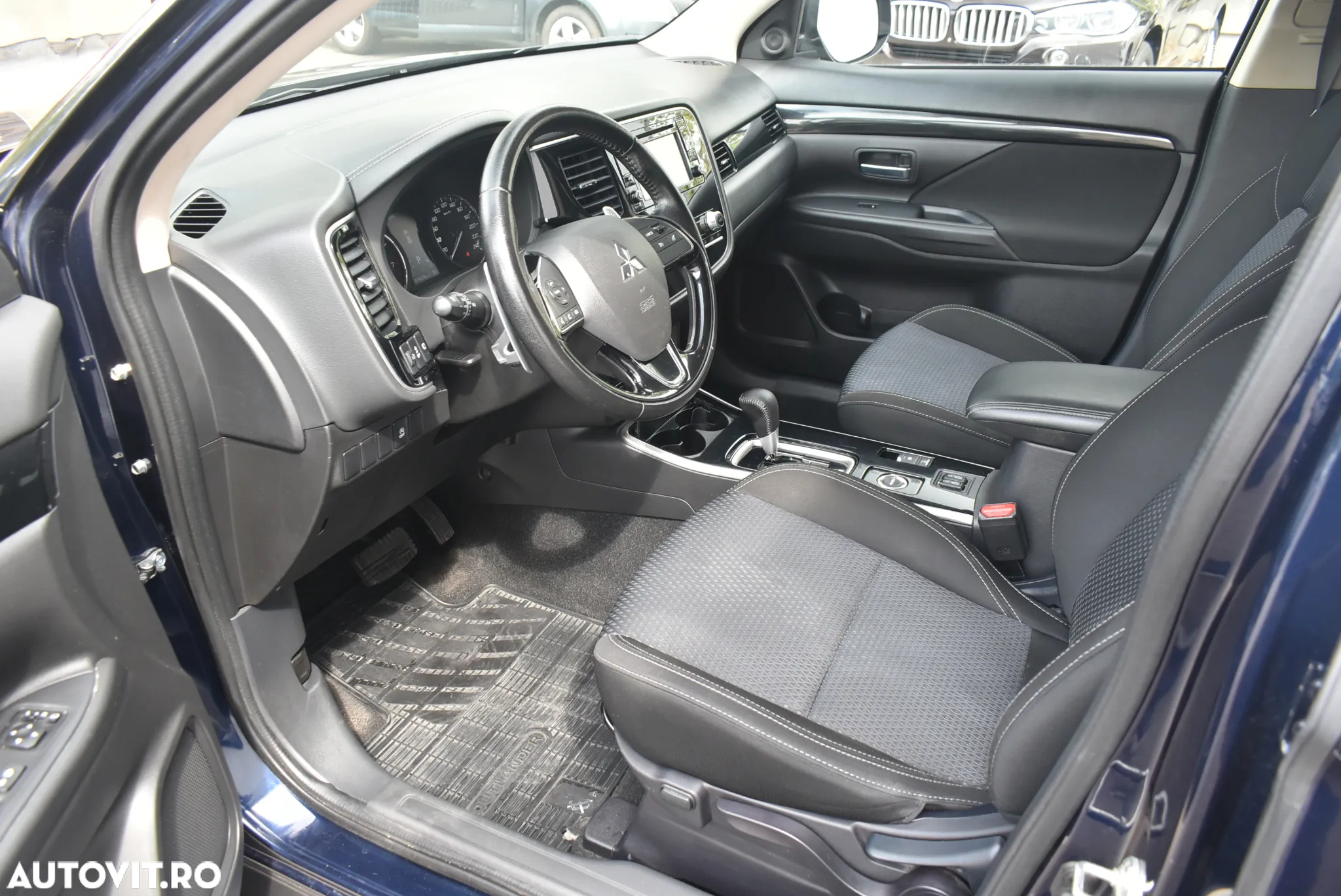 Mitsubishi Outlander 2.0L AS&G CVT Invite - 5