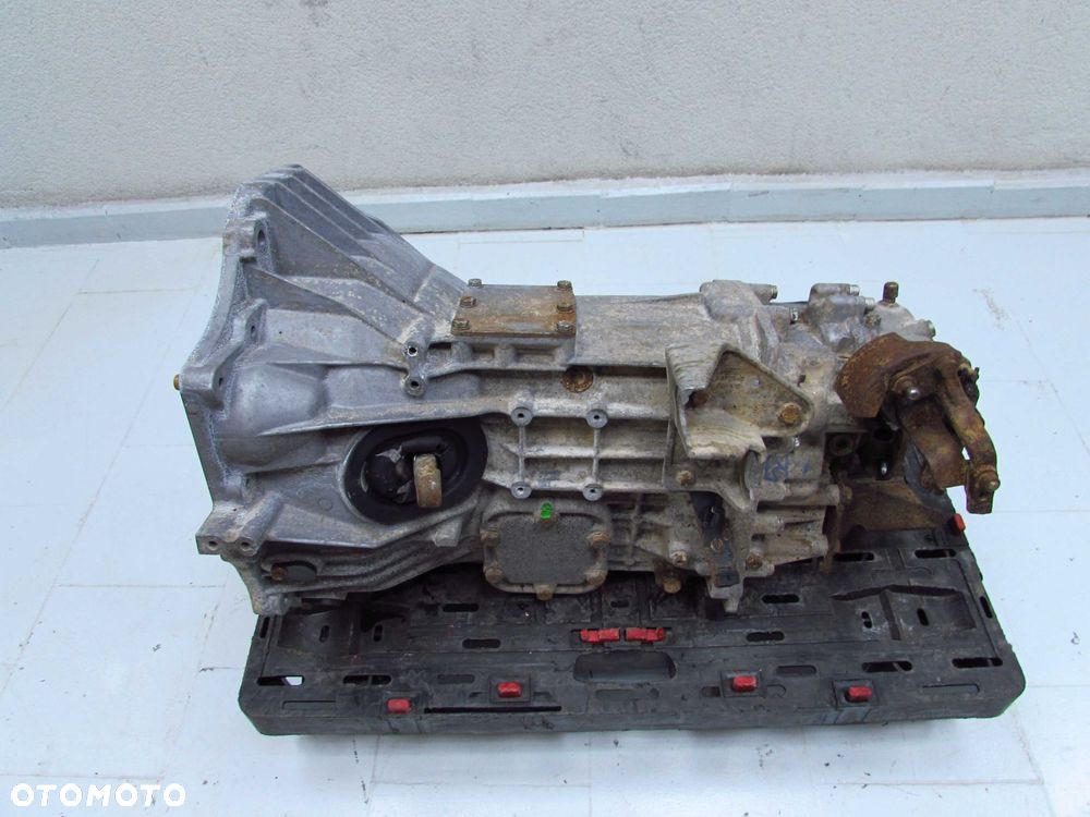 IVECO DAILY IV LIFT 35C 50C 11-14 2.3 SKRZYNIA BIEGOW 5 2830.5 8872841 245tkm - 1