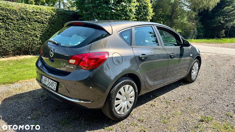 Opel Astra 1.4 Enjoy - 4