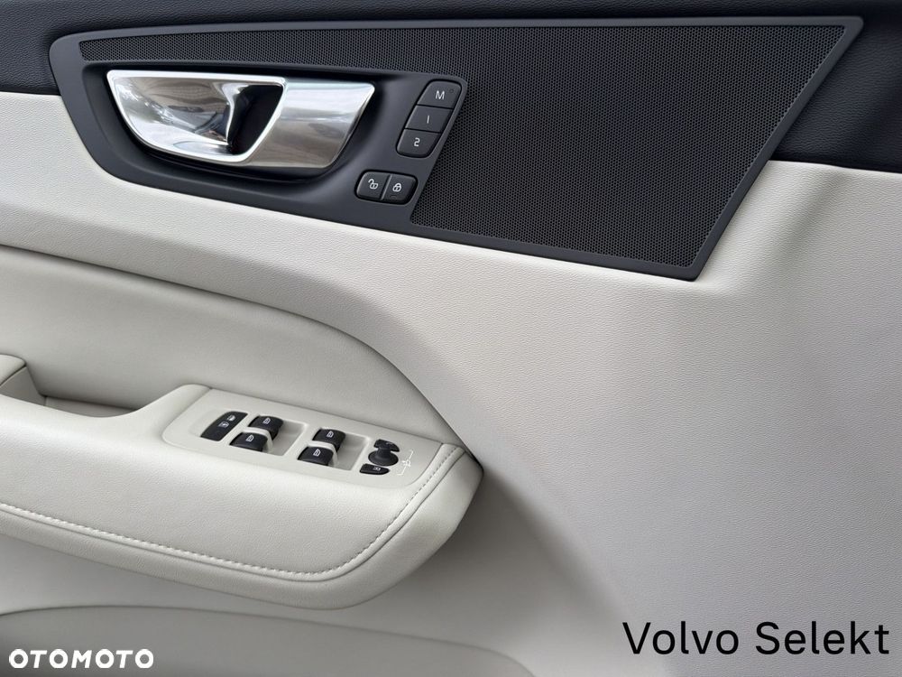Volvo XC 60 - 23