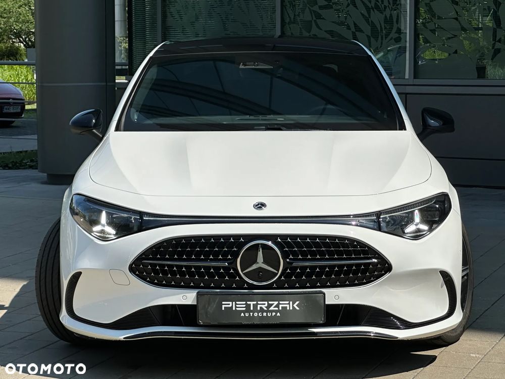 Mercedes-Benz CLA 200 mHEV 8G-DCT - 3