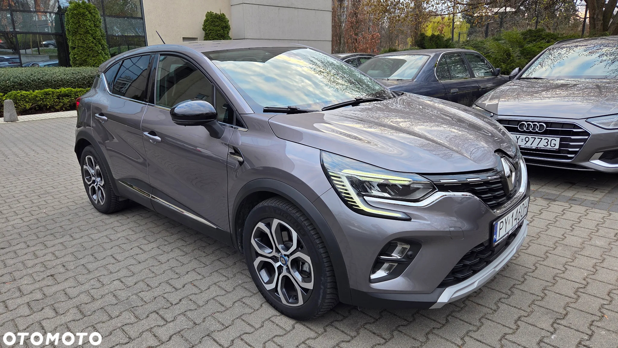 Renault Captur 1.6 E-TECH Plug-In Intens - 2