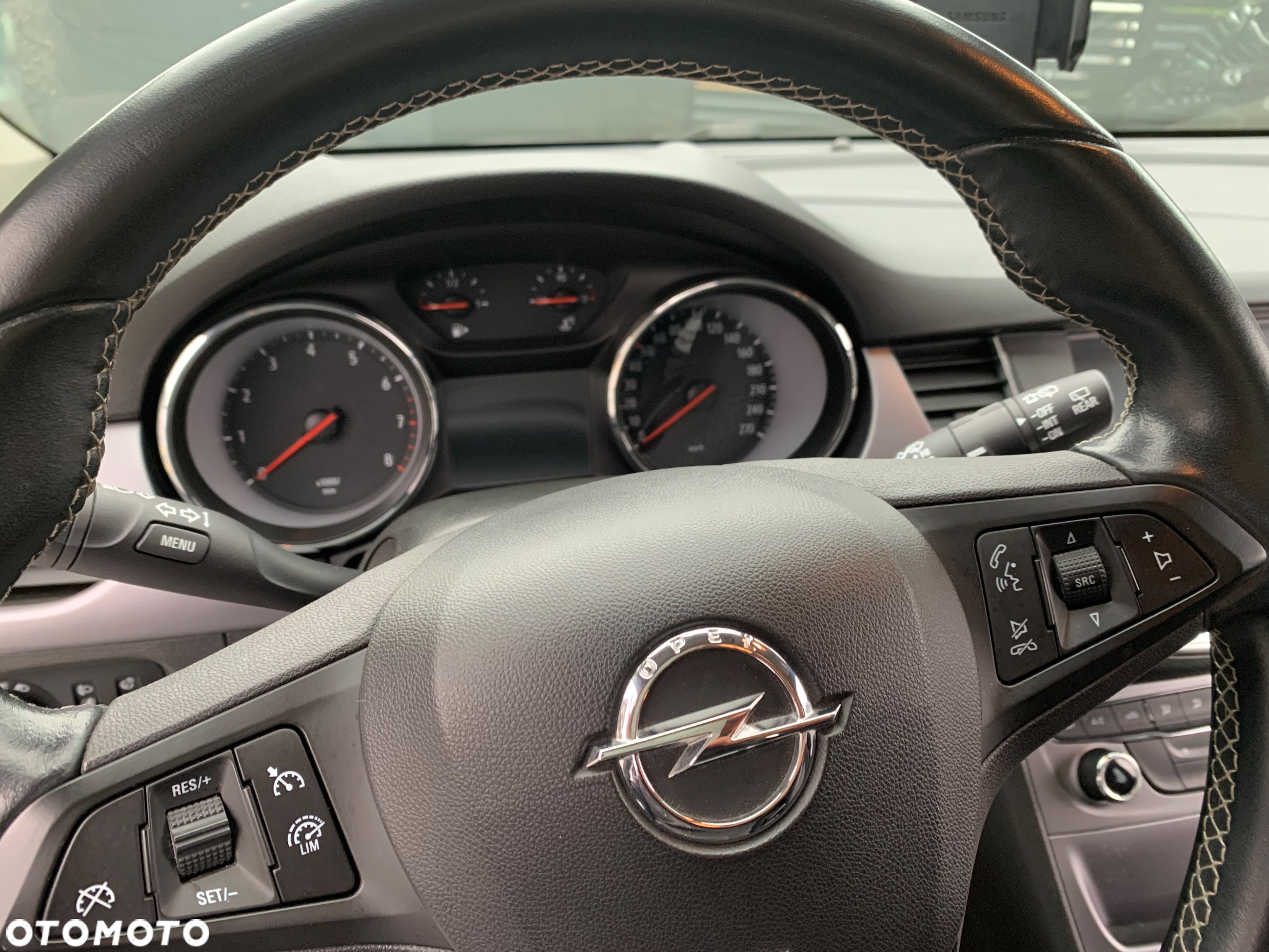 Opel Astra V 1.4 Enjoy - 32