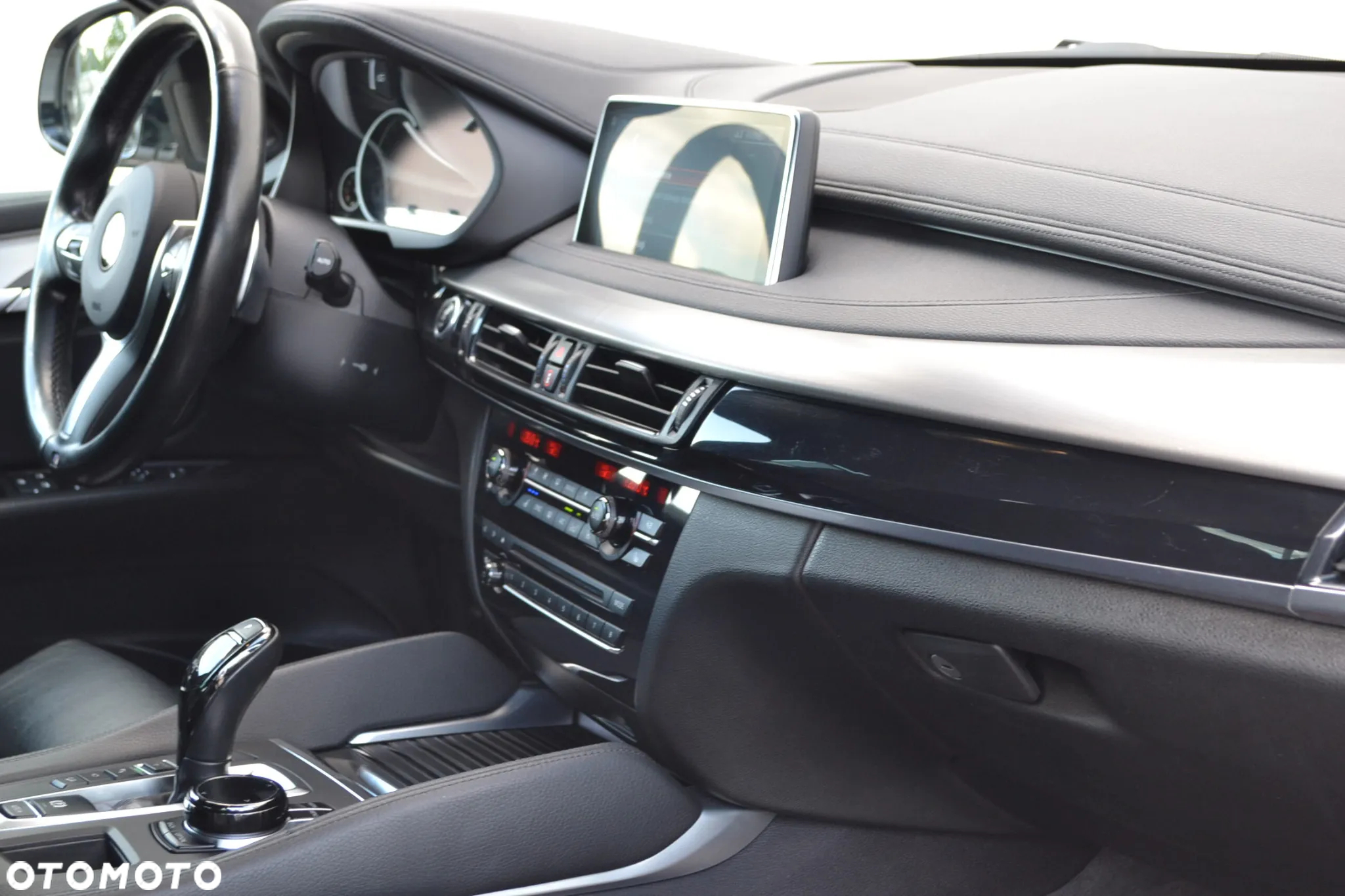 BMW X6 xDrive40d M Sport - 12