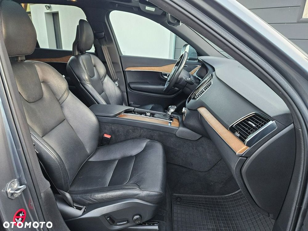 Volvo XC 90 T6 AWD Momentum 7os - 7