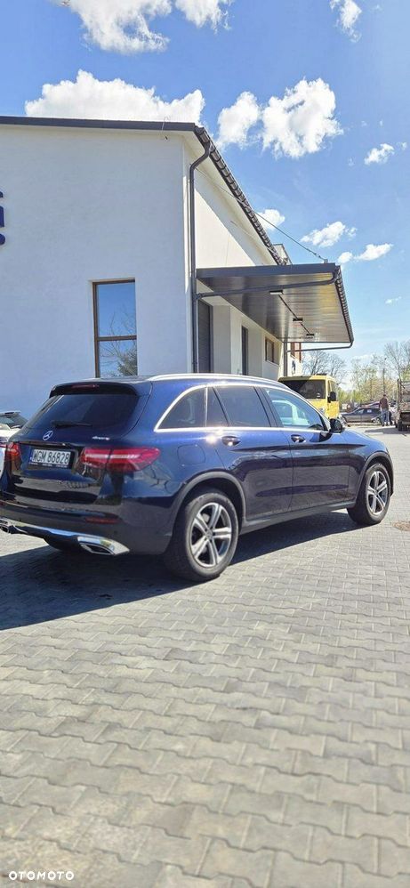 Mercedes-Benz GLC 220 d 4-Matic - 5