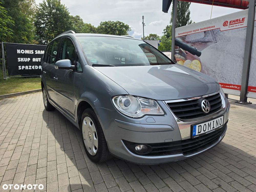 Volkswagen Touran 1.9 TDI DPF Highline - 4