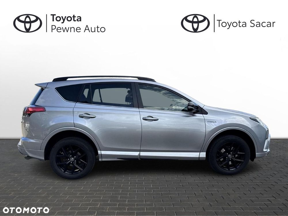 Toyota RAV4 - 6